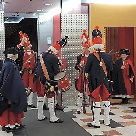 Ξενοδοχείο Hotel Central 2*