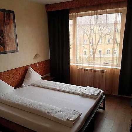 Hotel Central Ξενοδοχείο 2*
