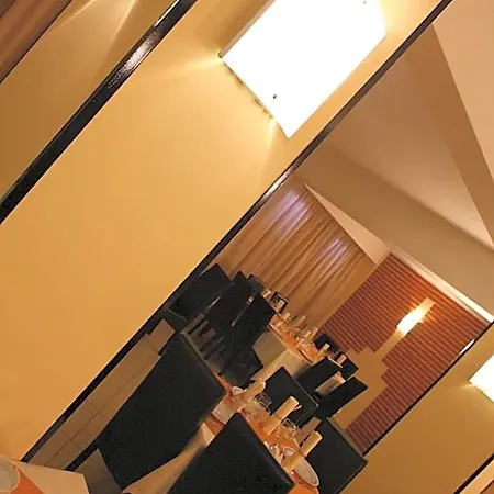 Hotel Central Ξενοδοχείο Τιμισοάρα